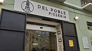 Del Poble Pizzeria inside