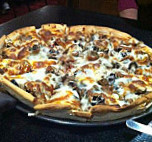 Pizza Shoppe food