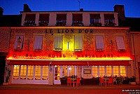 Le Lion d'Or outside