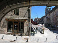 La Café Français inside