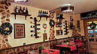 Wine Hot Bistro Divino food