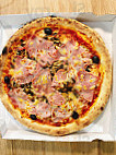 Pizza Napoli food