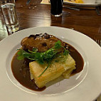 The Fox And Hounds food