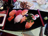 Oki Sushi food