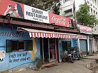 Sunny Restaurant outside