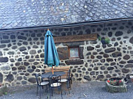 Ferme Auberge De Salilhes outside