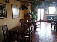 Hostal Entre Portales inside