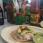 Mariscos El Camaroncito food