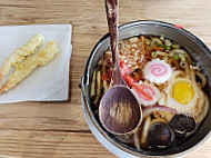 Maru Ramen food