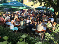 Hofbrauhauskeller inside