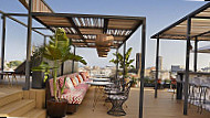 Terraza De Vivi Kimpton Vividora inside