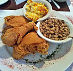 Walnut Hills Resturant food