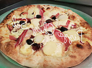 Pizza Chez Seb food