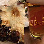 Voyageur Brewing food