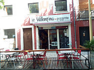 Pizzeria Le Valentino inside