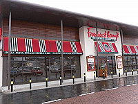 Frankie Benny's Crescent Link outside