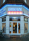 Divan outside