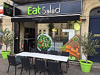 Eat Salad inside