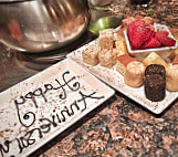 The Melting Pot food