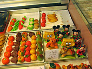 Rohmer Patisserie food