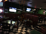 MacGregor's Grill & Tap Room inside