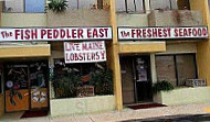 Fish Peddler East outside