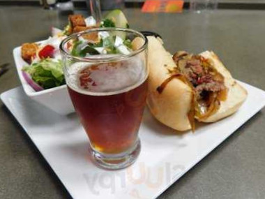 restaurant image