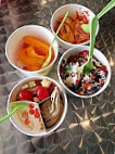 Menchie's Frozen Yogurt food