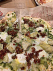 Mod Pizza food