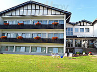 Hotel Restaurant Lüdenbach outside