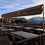 La Petite Taverne inside