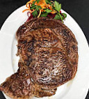 Arthur's Prime Steakhouse food