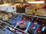 Valisa Bakery food