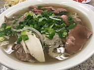 Pho Hung Vuong food