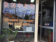 Pho Tau Bay outside