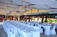 Restaurant Maora Beach food