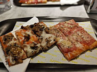 Pizzetta food