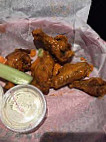 Tailgaters Sports Grill Il Primo Pizza And Wings food