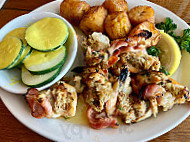 Calypso Restaurant Raw Bar food