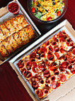 Jet's Pizza food