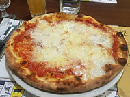 Pizzeria Rosso Di Sera food