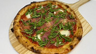 Trenta Pizza Cucina food