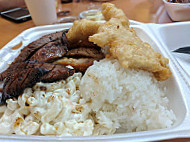 Zoe's Hawaiian Bbq food