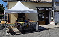 Pizzeria Ollino inside