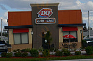 Dairy Queen Grill Chill outside