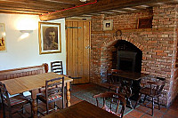 The Gamekeeper Freehouse inside