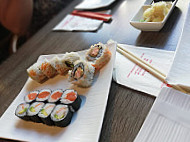 Lee Sushi  food