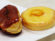 Martineaus Patisserie food