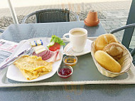 Bäckerei Spiegel food