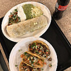 Taqueria Arandas food